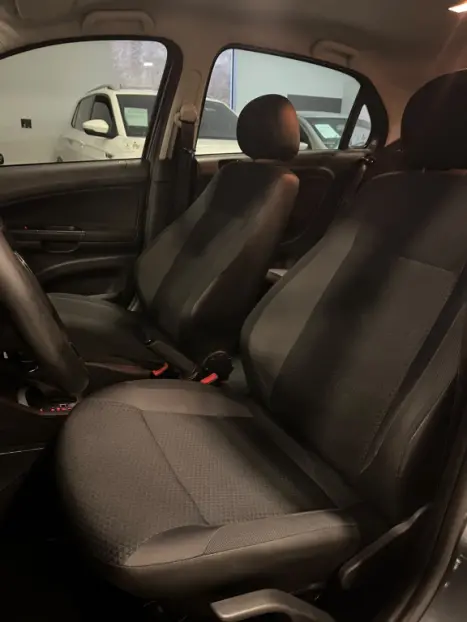 VOLKSWAGEN Gol 1.6 4P FLEX MSI AUTOM�TICO, Foto 16
