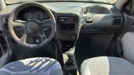 VOLKSWAGEN Gol 1.8 MI GL, Foto 9