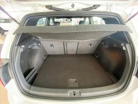 VOLKSWAGEN Golf 2.0 TSI GTI TURBO AUTOM�TICO, Foto 15