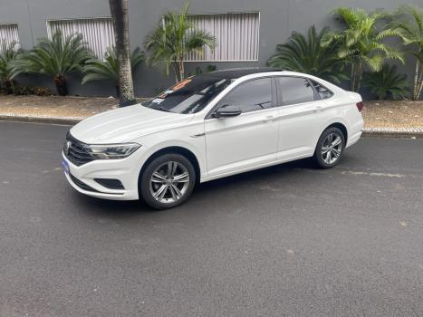 VOLKSWAGEN Jetta 1.4 4P 250 TSI R-LINE AUTOM�TICO, Foto 1