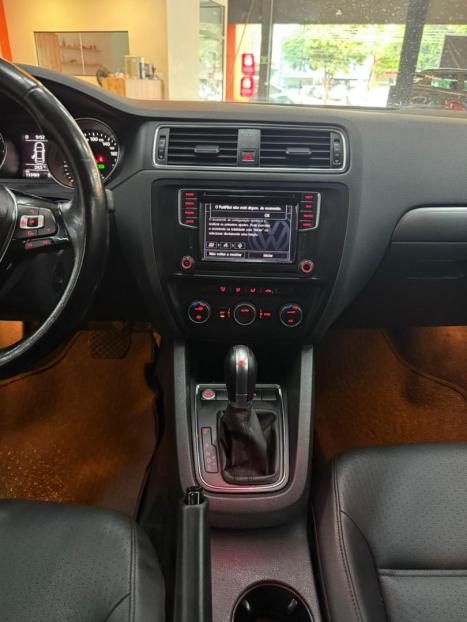 VOLKSWAGEN Jetta 1.4 16V 4P TSI CONFORTLINE AUTOMÁTICO, Foto 17 VOLKSWAGEN Jetta 1.4 16V 4P TSI CONFORTLINE AUTOMÁTICO, Foto 17