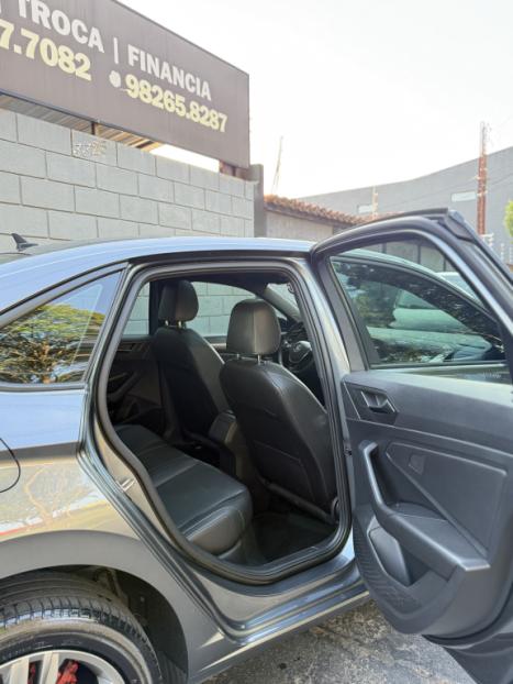 VOLKSWAGEN Jetta 1.4 4P 250 TSI R-LINE AUTOMTICO, Foto 4