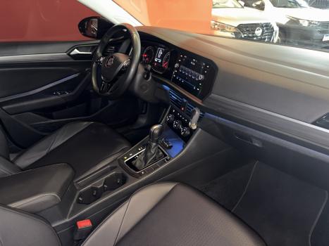 VOLKSWAGEN Jetta 1.4 4P 250 TSI TURBO COMFORTLINE AUTOM�TICO, Foto 11