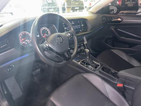 VOLKSWAGEN Jetta 1.4 4P 250 TSI TURBO COMFORTLINE AUTOM�TICO, Foto 16