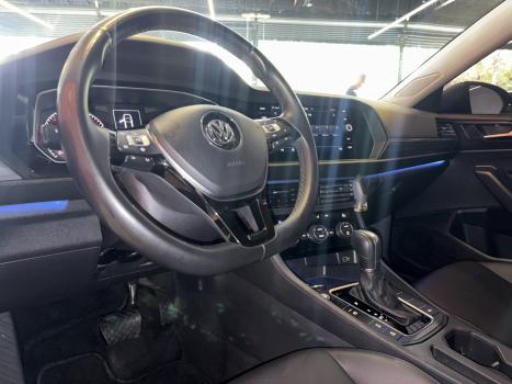 VOLKSWAGEN Jetta 1.4 4P 250 TSI TURBO COMFORTLINE AUTOM�TICO, Foto 18