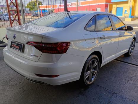 VOLKSWAGEN Jetta 1.4 4P 250 TSI R-LINE AUTOM�TICO, Foto 4