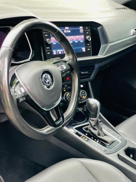 VOLKSWAGEN Jetta 1.4 4P 250 TSI R-LINE AUTOM�TICO, Foto 2