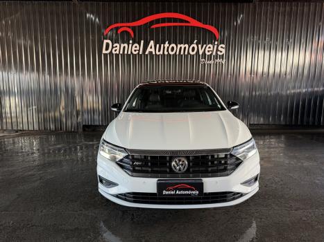 VOLKSWAGEN Jetta 1.4 4P 250 TSI R-LINE AUTOM�TICO, Foto 2