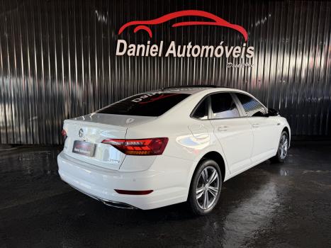 VOLKSWAGEN Jetta 1.4 4P 250 TSI R-LINE AUTOM�TICO, Foto 4