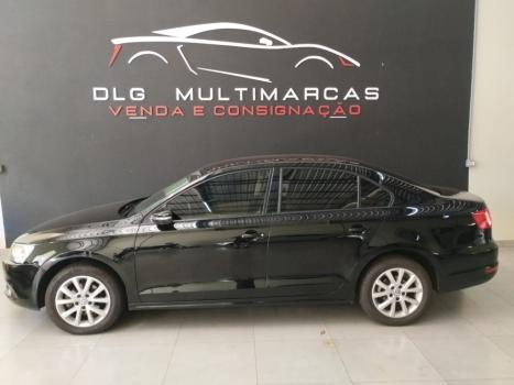 VOLKSWAGEN Jetta 2.0 4P COMFORTLINE TIPTRONIC AUTOM�TICO, Foto 3