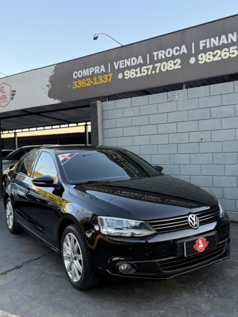 VOLKSWAGEN Jetta 2.0 4P CONFORTLINE TIPTRONIC AUTOMTICO, Foto 5
