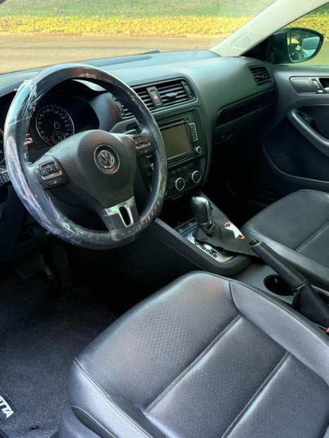 VOLKSWAGEN Jetta 2.0 4P CONFORTLINE TIPTRONIC AUTOMTICO, Foto 6