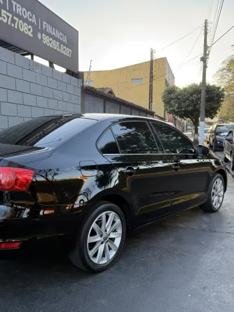 VOLKSWAGEN Jetta 2.0 4P CONFORTLINE TIPTRONIC AUTOMTICO, Foto 8