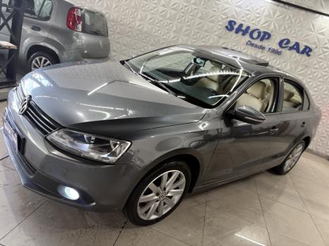 VOLKSWAGEN Jetta 2.0 4P FLEX COMFORTLINE TIPTRONIC AUTOM�TICO, Foto 8
