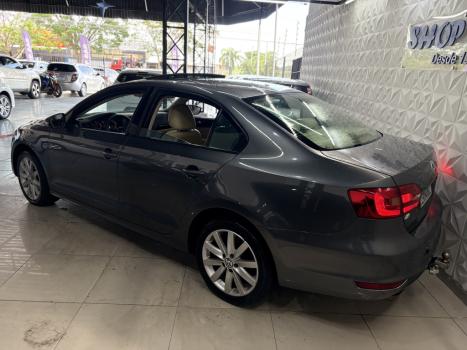 VOLKSWAGEN Jetta 2.0 4P FLEX COMFORTLINE TIPTRONIC AUTOM�TICO, Foto 9