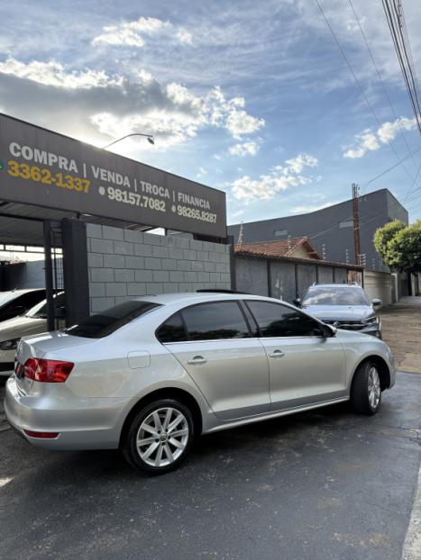 VOLKSWAGEN Jetta 2.0 4P COMFORTLINE TIPTRONIC AUTOM�TICO, Foto 7