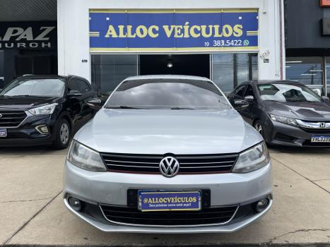 VOLKSWAGEN Jetta 2.0 4P COMFORTLINE TIPTRONIC AUTOM�TICO, Foto 2