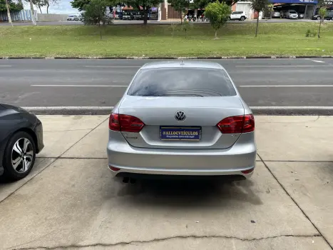 VOLKSWAGEN Jetta 2.0 4P COMFORTLINE TIPTRONIC AUTOM�TICO, Foto 14