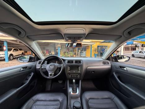 VOLKSWAGEN Jetta 2.0 4P TSI HIGHLINE 200 CV AUTOM�TICO, Foto 9