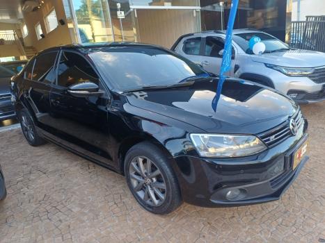 VOLKSWAGEN Jetta 2.0 4P FLEX COMFORTLINE TIPTRONIC AUTOM�TICO, Foto 2