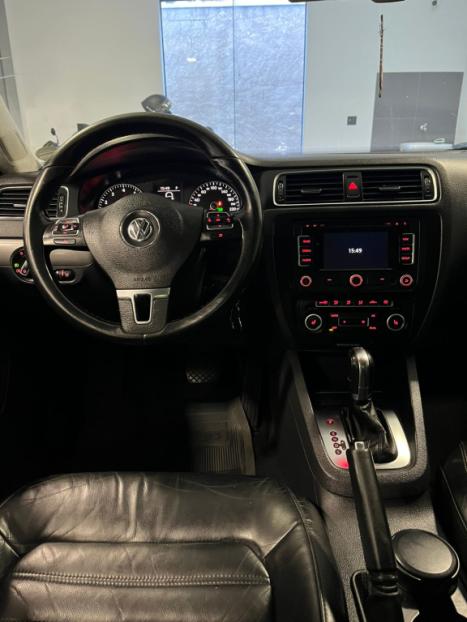 VOLKSWAGEN Jetta 2.0 4P TSI HIGHLINE 200 CV AUTOM�TICO, Foto 13