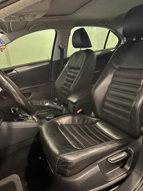 VOLKSWAGEN Jetta 2.0 4P TSI HIGHLINE 200 CV AUTOM�TICO, Foto 16