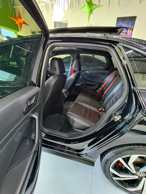 VOLKSWAGEN Jetta 2.0 4P 350 TSI GLI AUTOM�TICO DSG, Foto 9