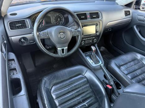 VOLKSWAGEN Jetta 2.0 4P TSI HIGHLINE 200 CV AUTOM�TICO, Foto 6