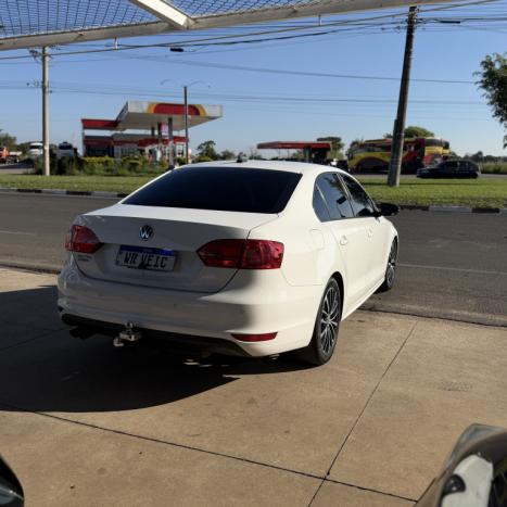 VOLKSWAGEN Jetta 2.0 4P COMFORTLINE TIPTRONIC AUTOM�TICO, Foto 6