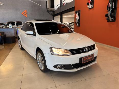 VOLKSWAGEN Jetta 2.0 4P COMFORTLINE TIPTRONIC AUTOM�TICO, Foto 2