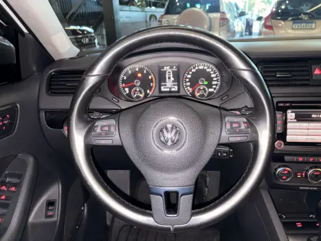 VOLKSWAGEN Jetta 2.0 4P COMFORTLINE TIPTRONIC AUTOM�TICO, Foto 20