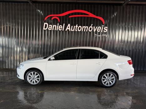 VOLKSWAGEN Jetta 2.0 4P FLEX COMFORTLINE TIPTRONIC AUTOM�TICO, Foto 5