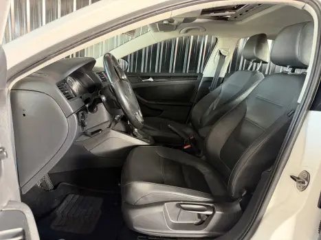 VOLKSWAGEN Jetta 2.0 4P FLEX COMFORTLINE TIPTRONIC AUTOM�TICO, Foto 9