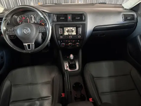 VOLKSWAGEN Jetta 2.0 4P FLEX COMFORTLINE TIPTRONIC AUTOM�TICO, Foto 11