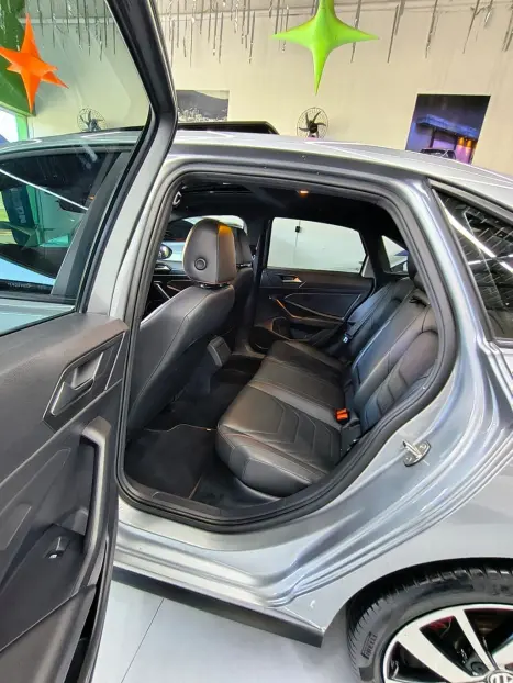 VOLKSWAGEN Jetta 2.0 4P 350 TSI GLI AUTOM�TICO DSG, Foto 8