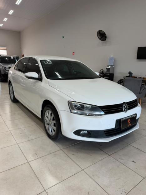 VOLKSWAGEN Jetta 2.0 4P FLEX AUTOM�TICO, Foto 1