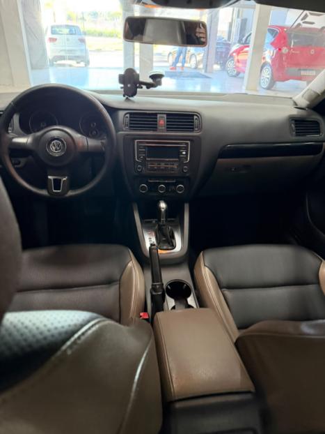 VOLKSWAGEN Jetta 2.0 4P FLEX AUTOM�TICO, Foto 6