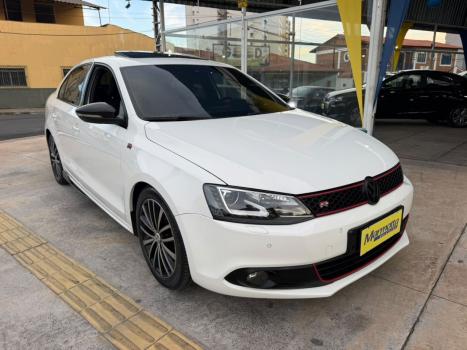 VOLKSWAGEN Jetta 2.0 4P TSI HIGHLINE 211 CV AUTOM�TICO, Foto 3