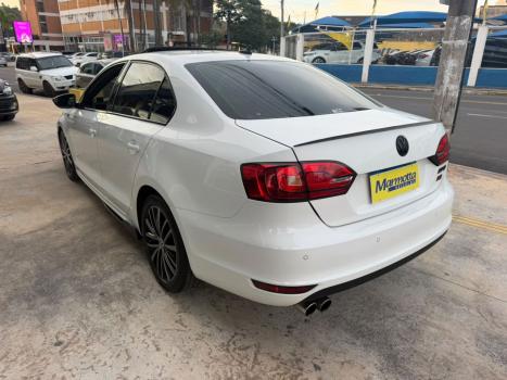 VOLKSWAGEN Jetta 2.0 4P TSI HIGHLINE 211 CV AUTOM�TICO, Foto 5