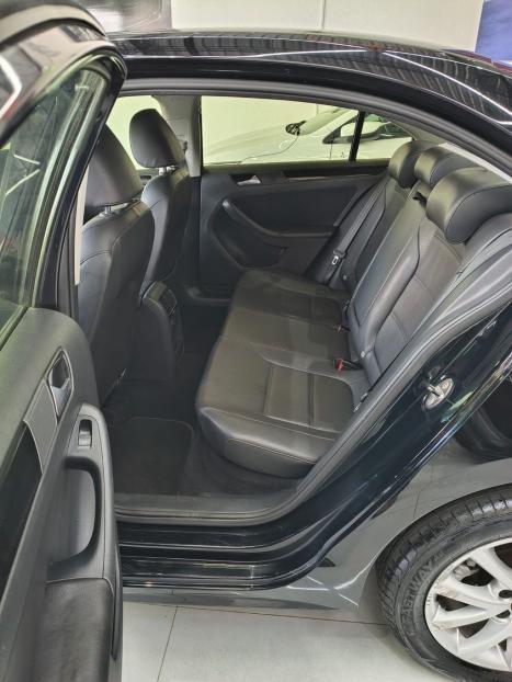 VOLKSWAGEN Jetta 2.0 4P COMFORTLINE TIPTRONIC AUTOM�TICO, Foto 8