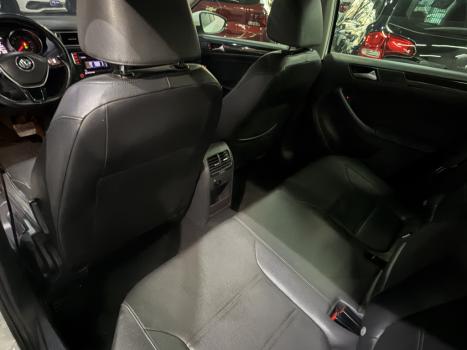 VOLKSWAGEN Jetta 2.0 4P COMFORTLINE TIPTRONIC AUTOM�TICO, Foto 2