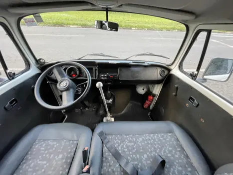 VOLKSWAGEN Kombi 1.4 FLEX STD 9 LUGARES, Foto 15