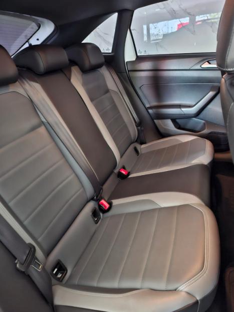 VOLKSWAGEN Nivus 1.0 4P FLEX 200 TSI HIGHLINE TURBO AUTOMTICO, Foto 11