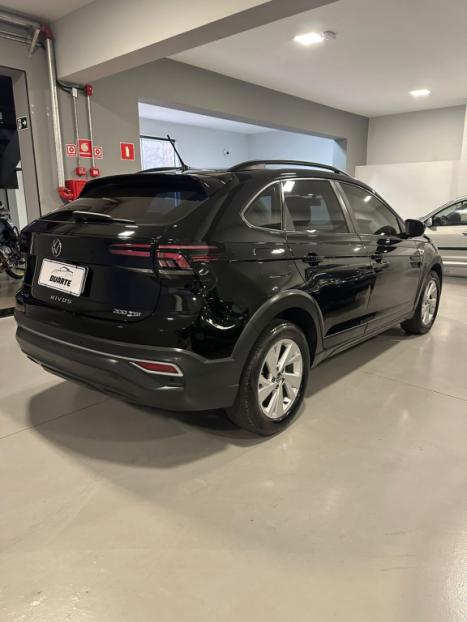 VOLKSWAGEN Nivus 1.0 4P FLEX 200 TSI COMFORTLINE TURBO AUTOMTICO, Foto 4