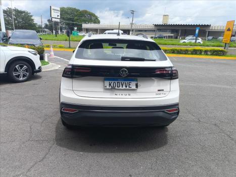 VOLKSWAGEN Nivus 1.0 4P FLEX 200 TSI COMFORTLINE TURBO AUTOMTICO, Foto 6