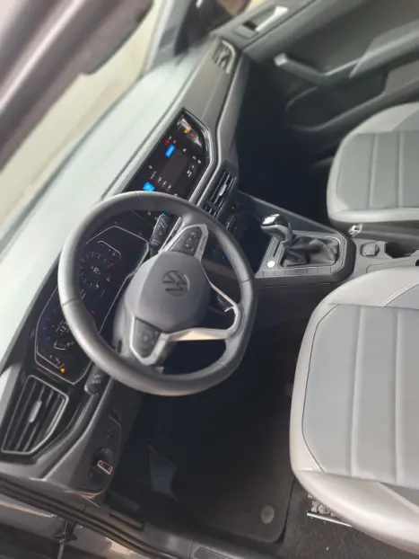 VOLKSWAGEN Nivus 1.0 4P FLEX 200 TSI HIGHLINE TURBO AUTOMTICO, Foto 10