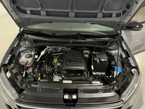 VOLKSWAGEN Nivus 1.0 4P FLEX 200 TSI HIGHLINE TURBO AUTOMTICO, Foto 7