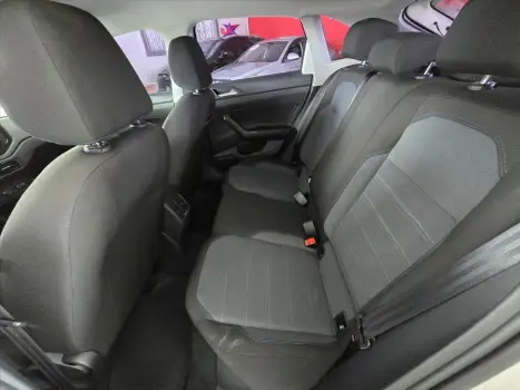 VOLKSWAGEN Nivus 1.0 4P FLEX 200 TSI COMFORTLINE TURBO AUTOM�TICO, Foto 8