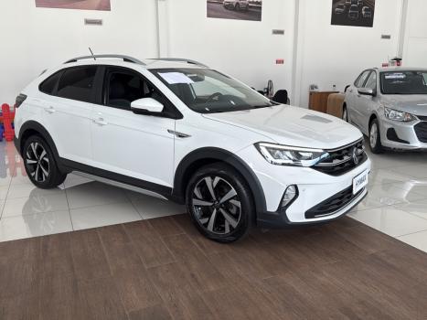 VOLKSWAGEN Nivus 1.0 4P FLEX 200 TSI HIGHLINE TURBO AUTOM�TICO, Foto 2