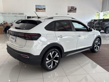 VOLKSWAGEN Nivus 1.0 4P FLEX 200 TSI HIGHLINE TURBO AUTOM�TICO, Foto 3